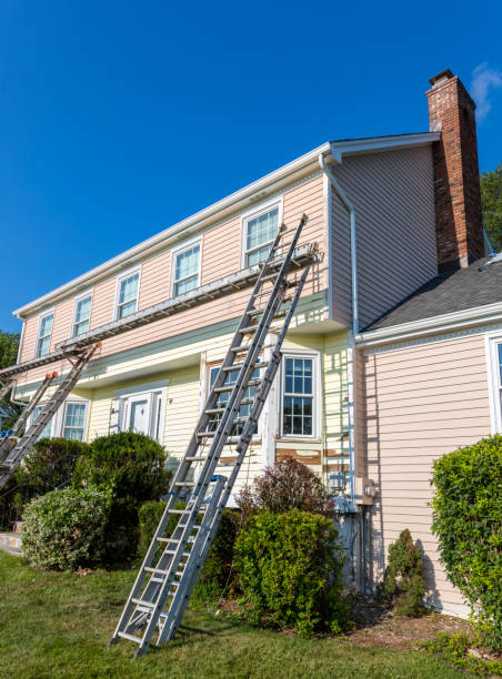 Siding Removal and Disposal in One Loudoun, VA